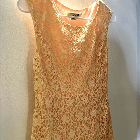 Size Small Peach forever 21 dress - Picture 3 of 4